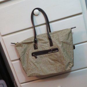 Tommy Hilfiger Duffel Bag